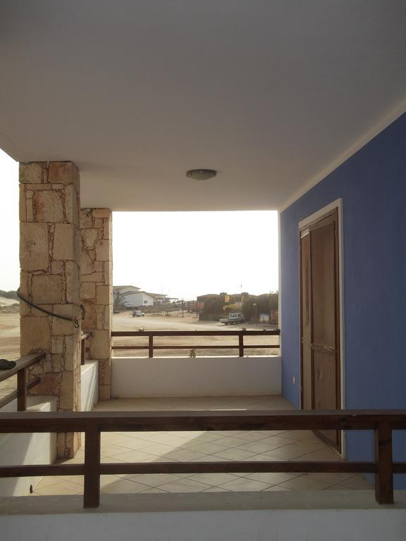 Apartment Ocean Front Praia Estoril Sal Rei Eksteriør bilde