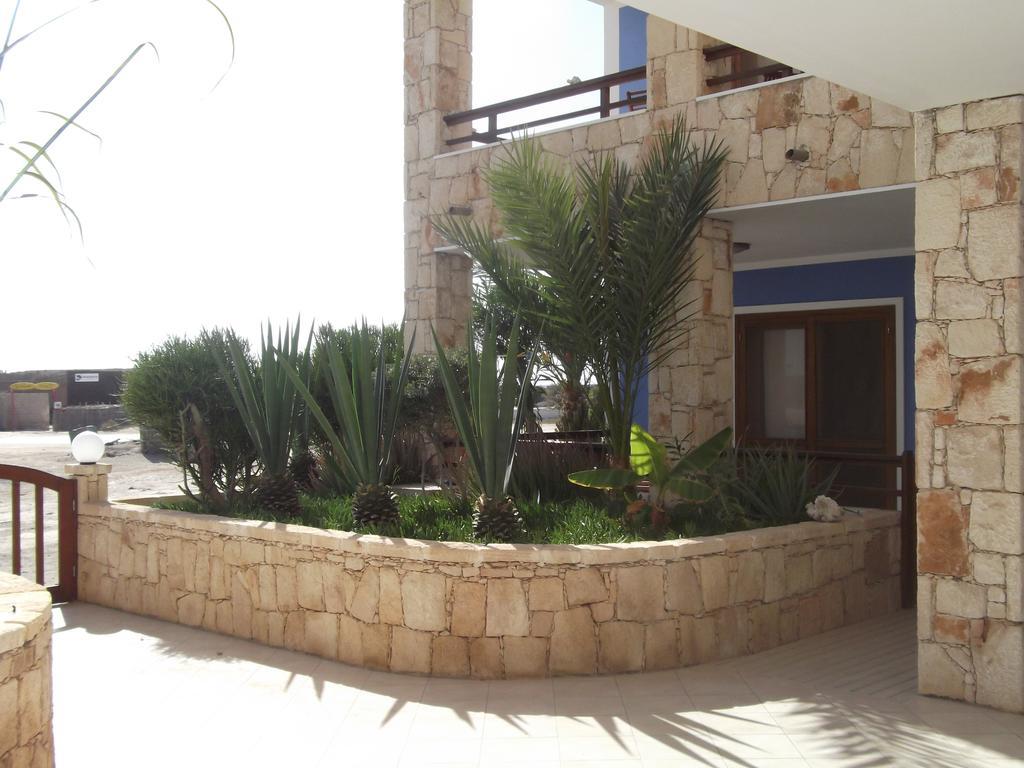 Apartment Ocean Front Praia Estoril Sal Rei Eksteriør bilde