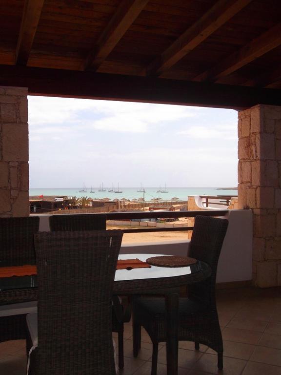 Apartment Ocean Front Praia Estoril Sal Rei Eksteriør bilde